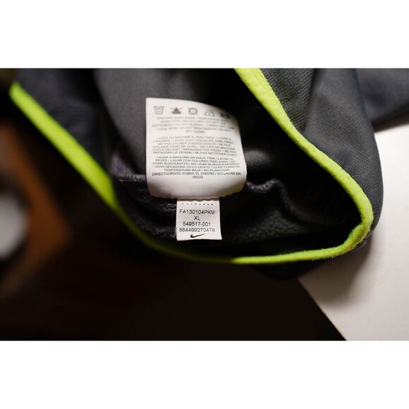 Nike Therma Fit XL gray running jacket - Picture 6 of 6